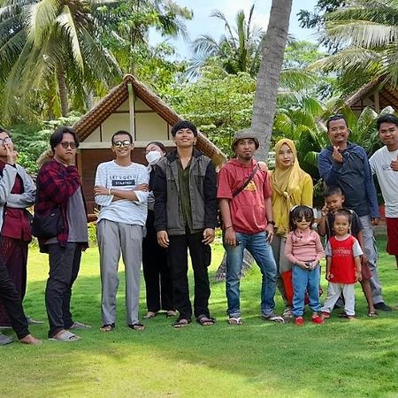 Bungalow Ilhas Karimunjava Exterior foto