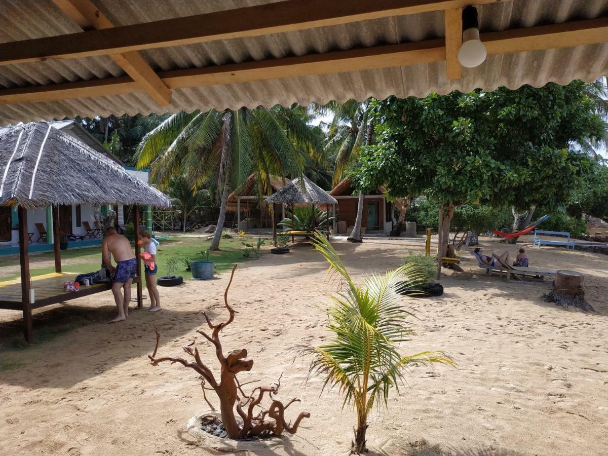 Bungalow Ilhas Karimunjava Exterior foto